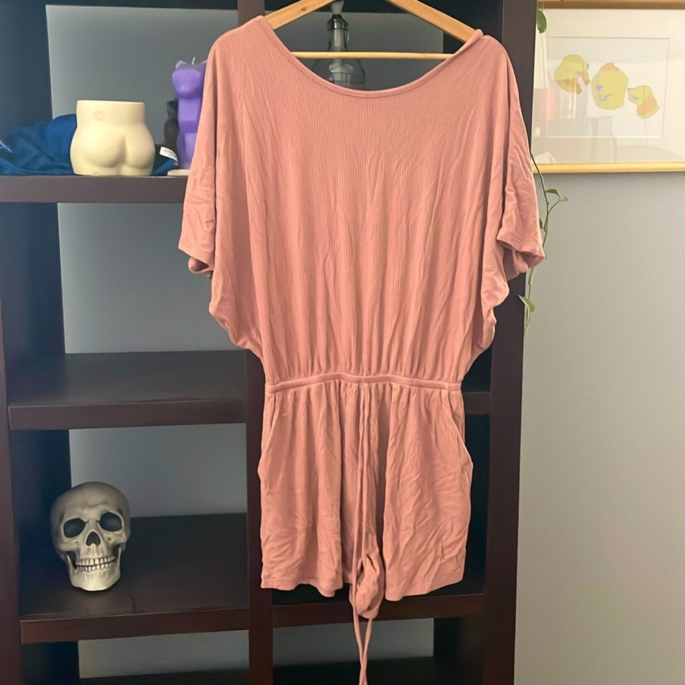 Le Lis Collection Rose Pink Romper